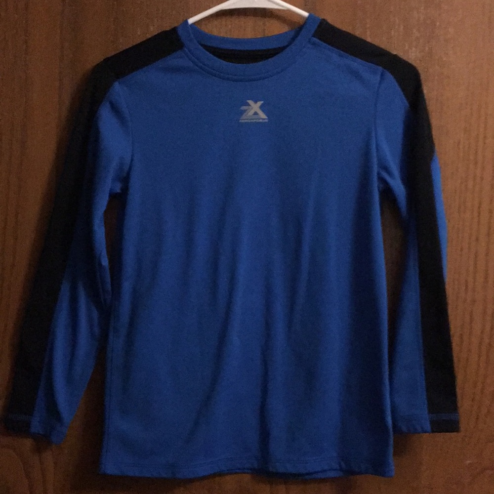 ZeroXposur thermal shirt- gently used.